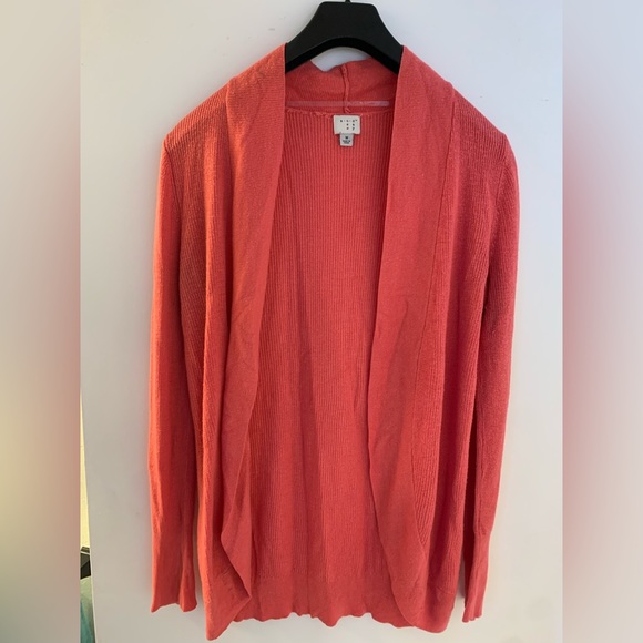 Coral open cardigan. Size Medium. Like new condition. - Picture 1 of 8